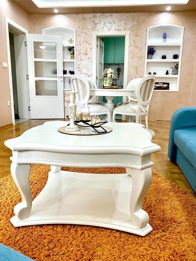 Apartman Diana Sremska Mitrovica Eksteriør bilde