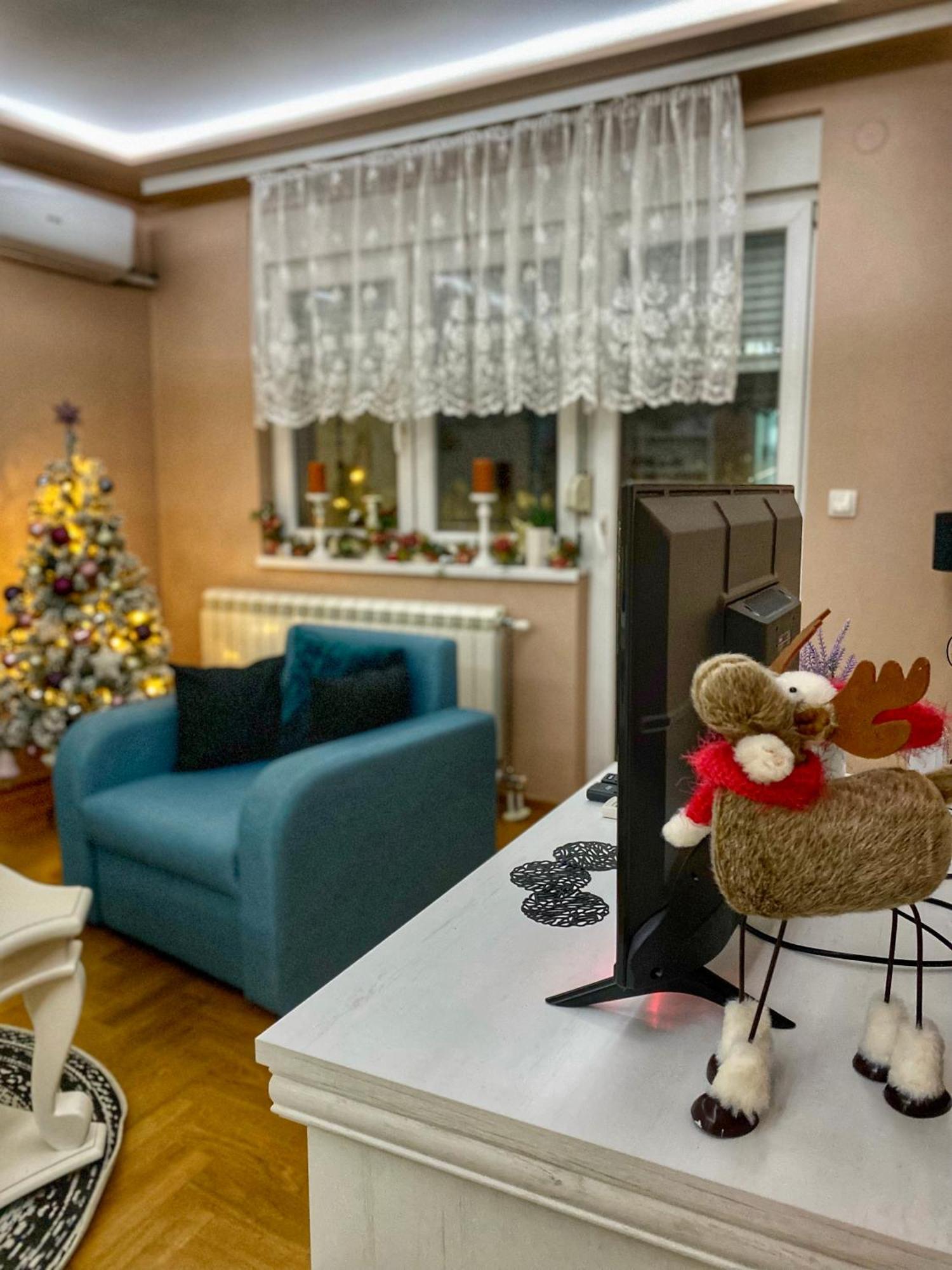 Apartman Diana Sremska Mitrovica Eksteriør bilde